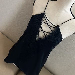 Wayf lace cami open front